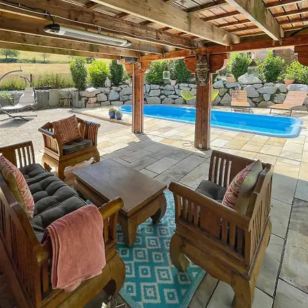 펜션 Kappel Mit Pool 프라이부르크 임 브리스가우